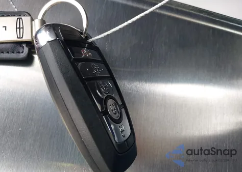 2025 Lincoln Nautilus Black Label from USA, damaged, VIN 5LMPJ9J4XSJ897299